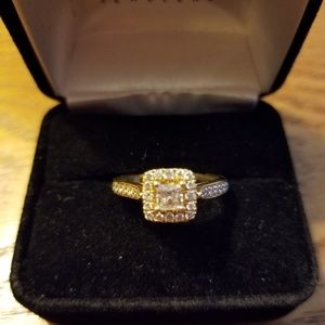 14kt diamond ring